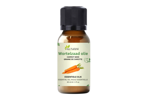 Flesje wortelzaad etherische olie van Aza Natural, 30 ml, bruin glas met zwarte dop en een etiket met oranje wortelen
