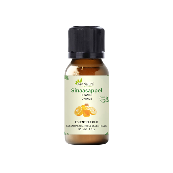 Fles sinaasappel olie van Aza Natural, 30 ml, bruin glas met zwarte dop en een etiket met schijfjes sinaasappel
