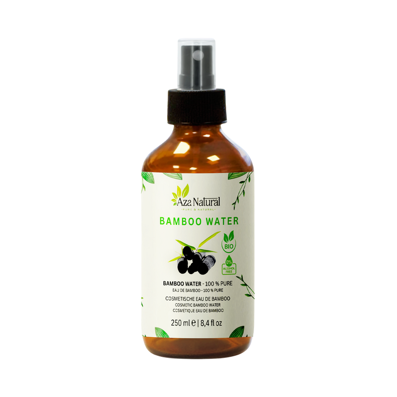 Fläschchen Bambuswasser von Aza Natural, 250 ml, braunes Glas mit Sprühkopf und ein Etikett mit gezeichneten Bambusstücken