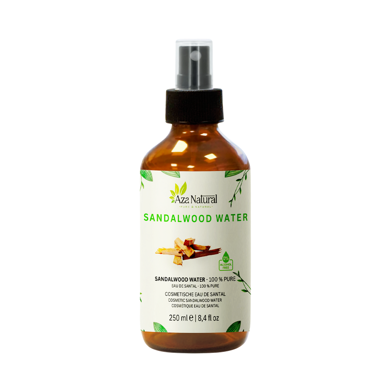 Fläschchen Sandelholzwasser von Aza Natural, 250 ml, braunes Glas mit Sprühkopf und ein Etikett mit gezeichneten Holzspänen